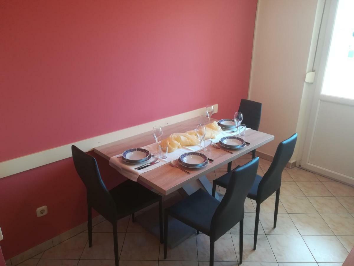 شيبينيك Apartment Antonela المظهر الخارجي الصورة